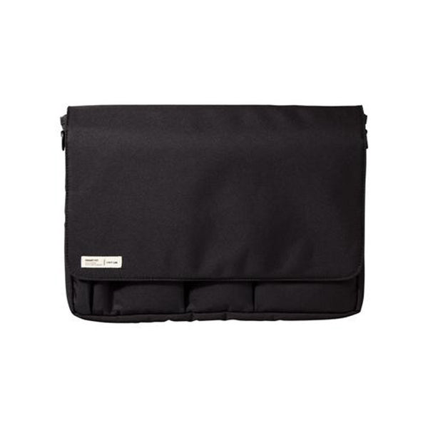 LIHIT LAB Smart Fit Carrying Pouch A4 Black